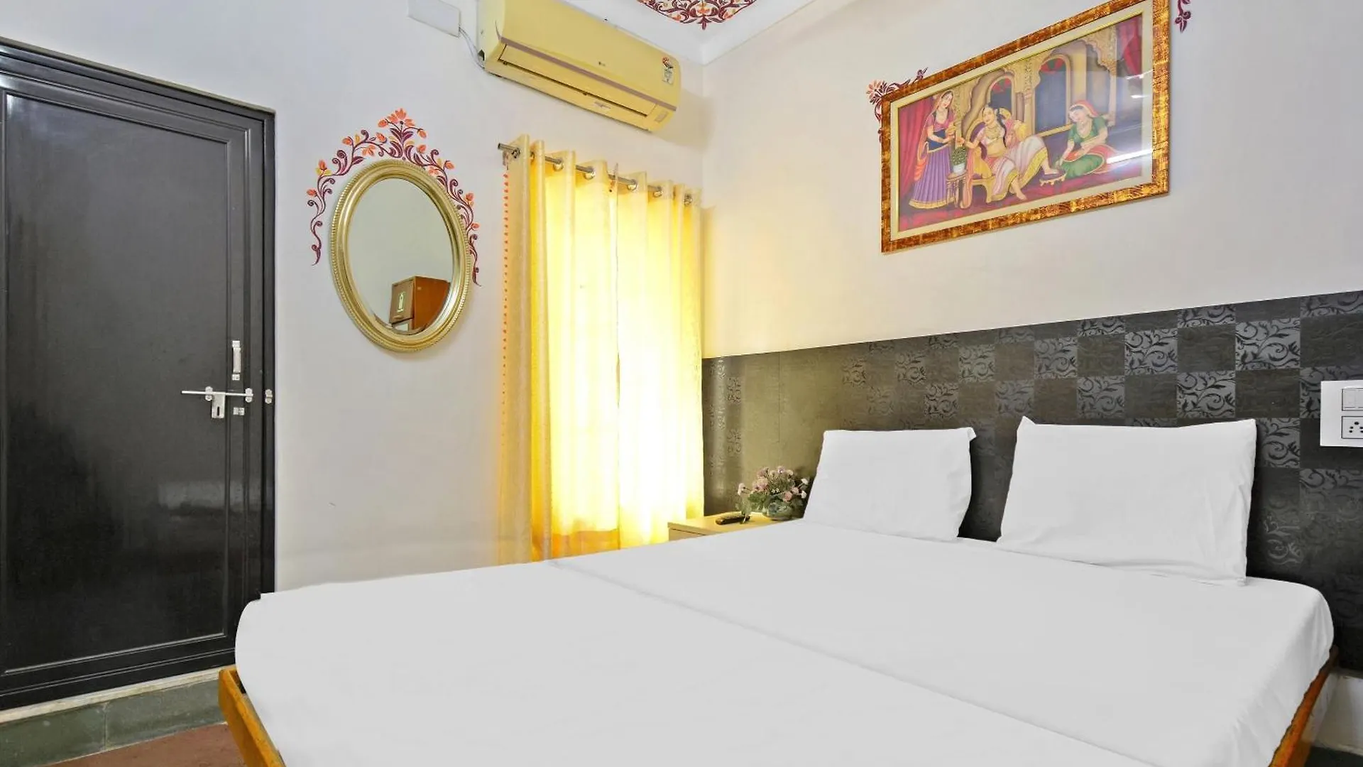 Hotel O Raj Karn Villa 烏代浦