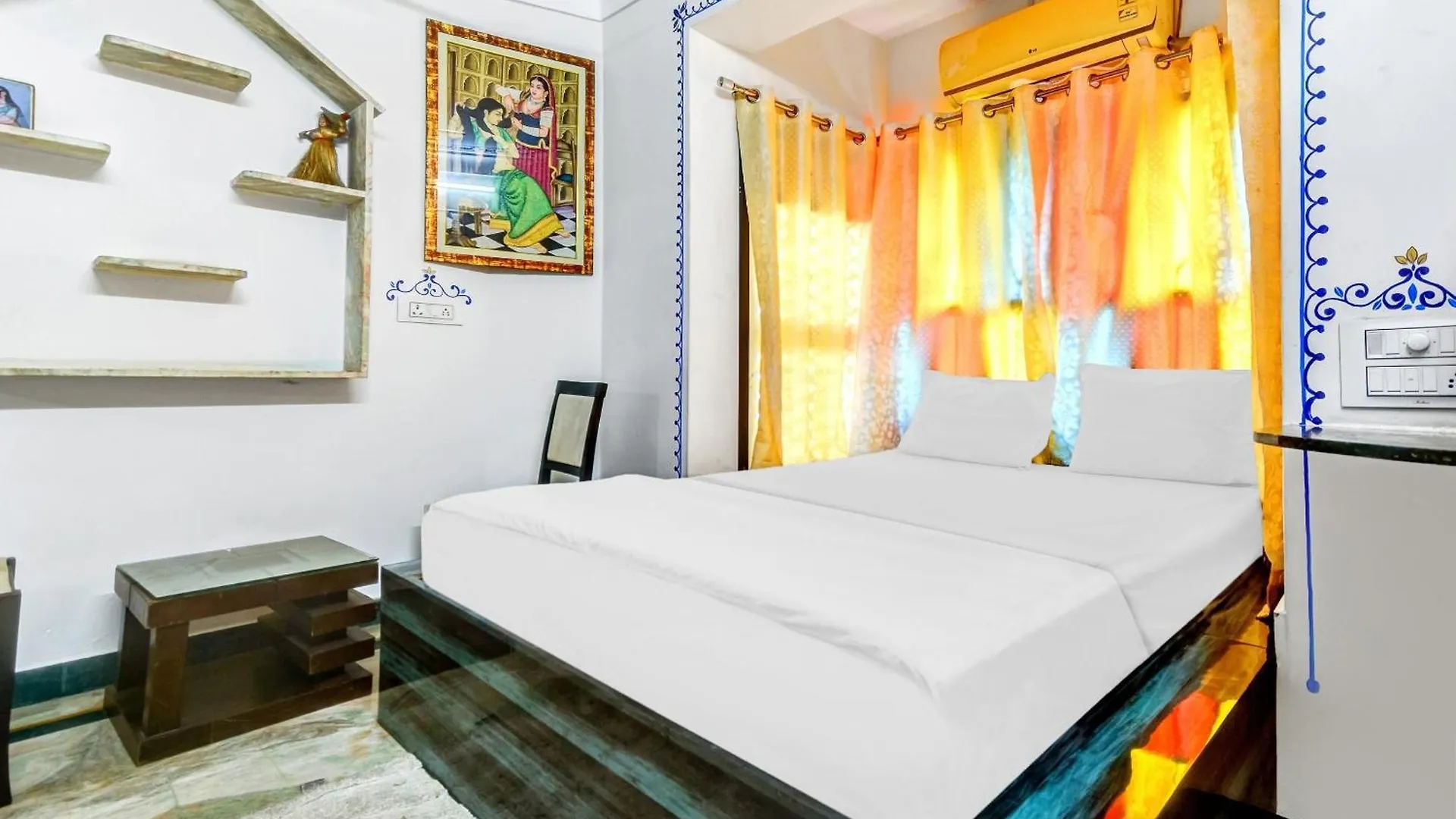 ***  Hotel O Raj Karn Villa 烏代浦 印度